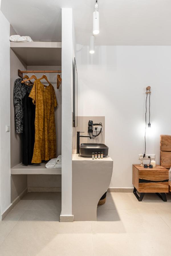Heavenly Suites & Studios Naxos City Extérieur photo
