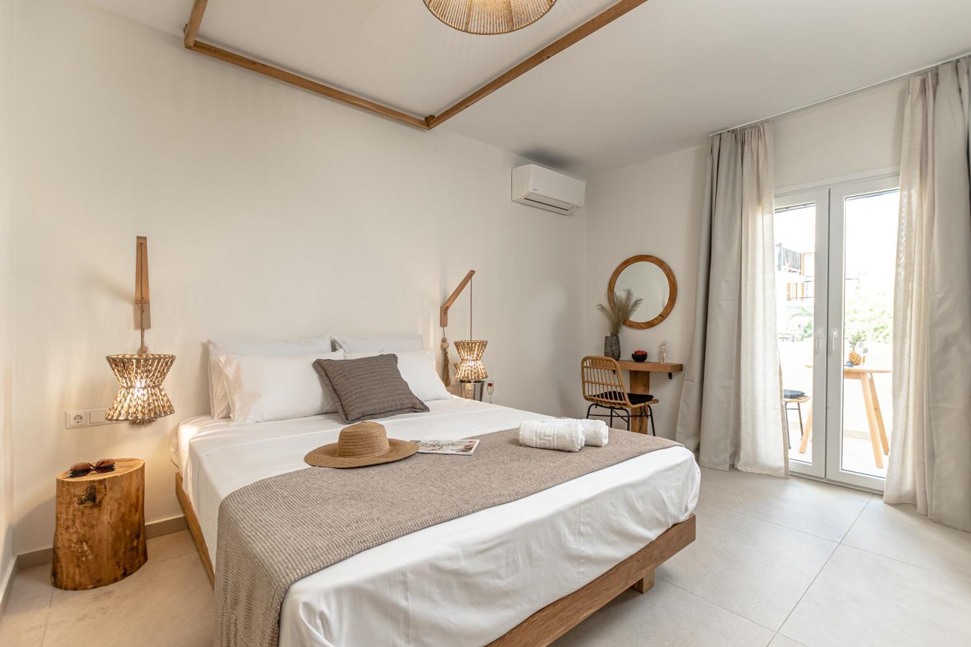 Heavenly Suites & Studios Naxos City Extérieur photo