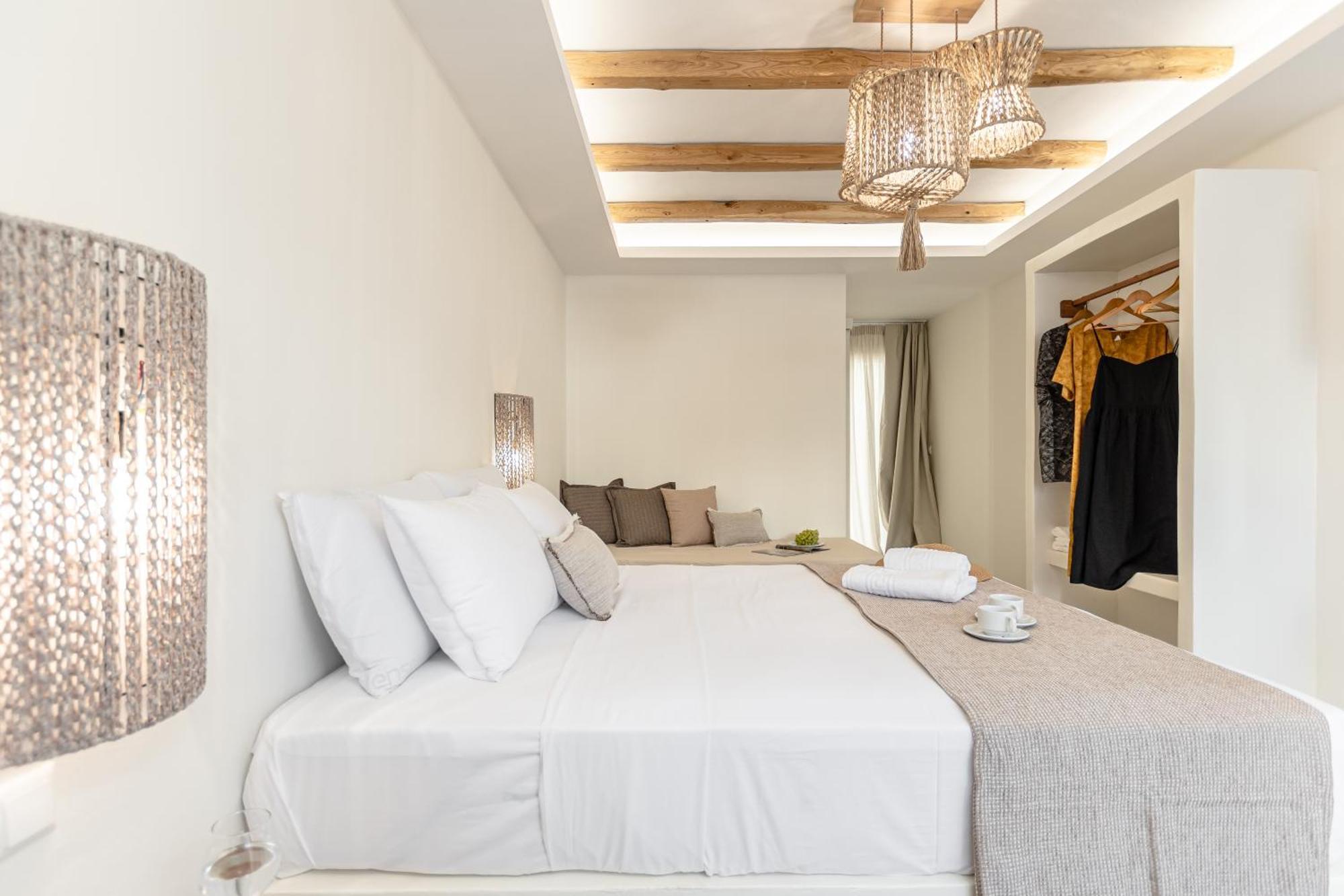 Heavenly Suites & Studios Naxos City Extérieur photo